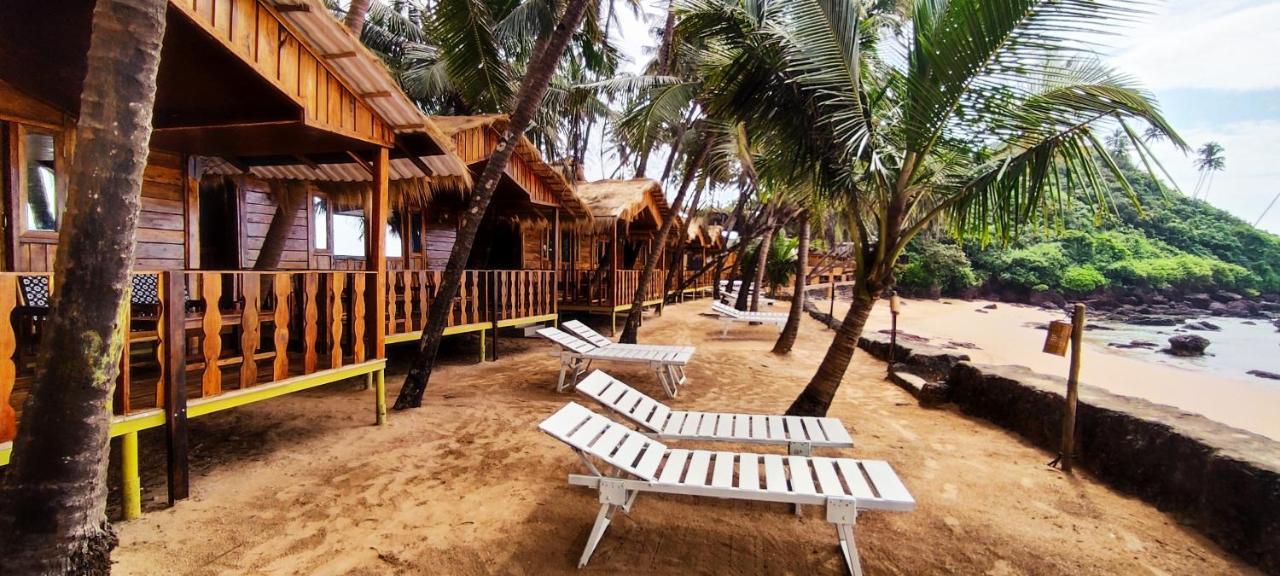 Sea Front Cottages Little Khola Cola Exteriér fotografie